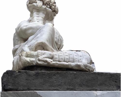 Restauro della statua del “Corpo di Napoli” – Piazzetta Nilo